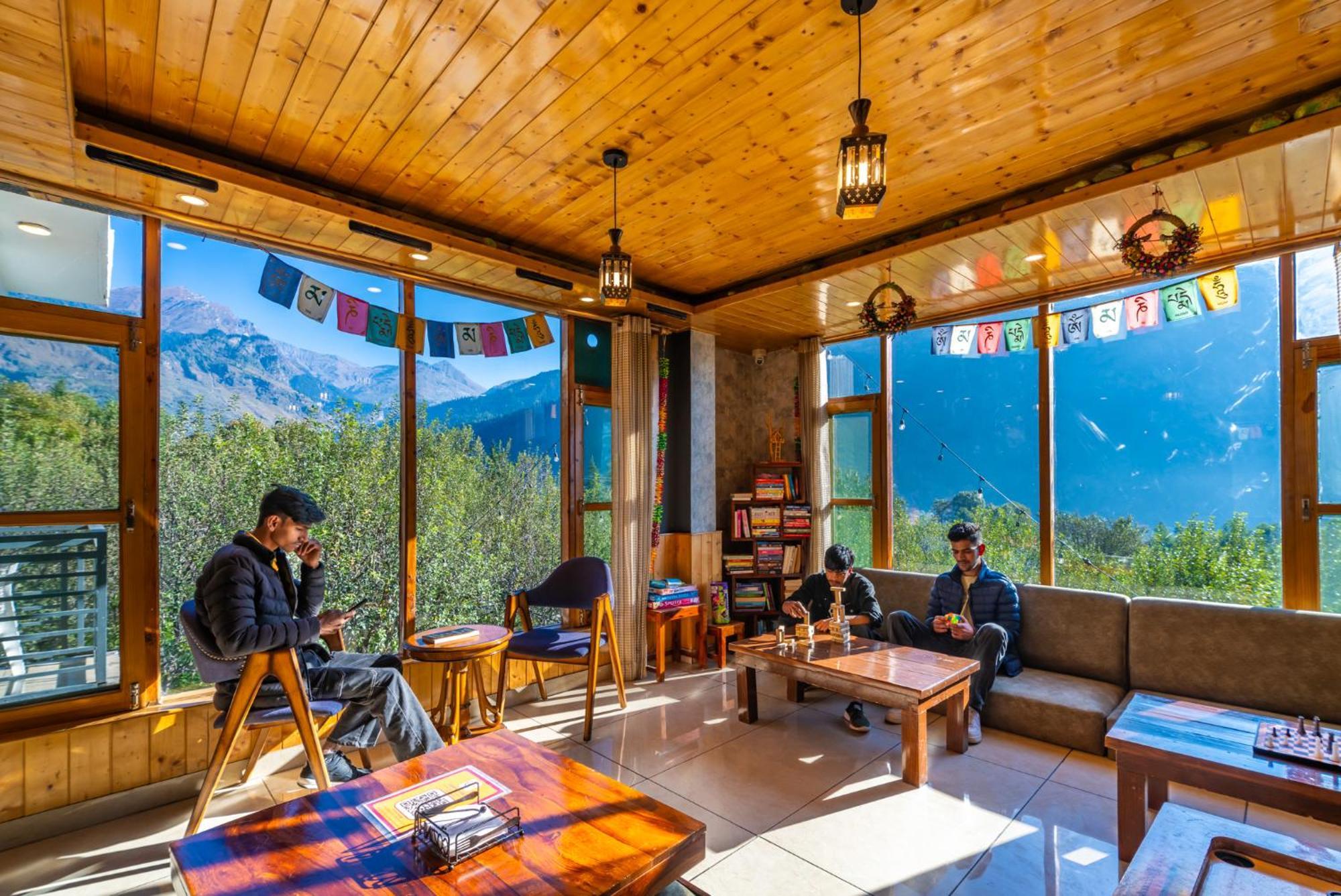 The 14 Gables, A Boutique Stay - Pet Friendly Hotel Manali  Exterior photo